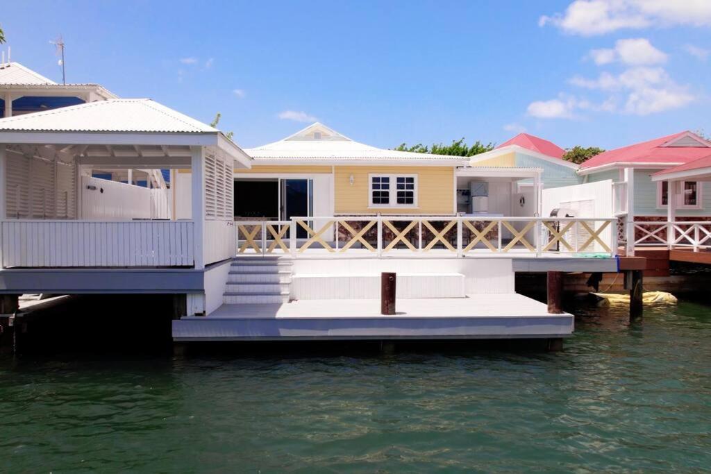 Attractive 3-Bedroom Home - Harbour Breeze Jolly Harbour Exterior photo